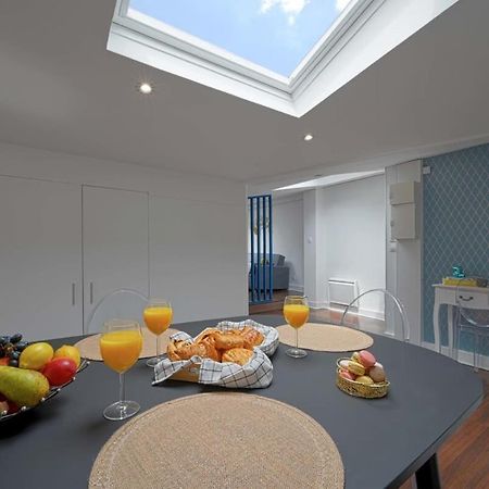 Magnifique Appartement A Pied Du Chateau Versalles Exterior foto